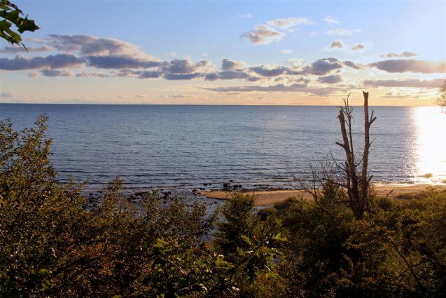 Photo from the roadside park at Cut Rover Bridge in the Upper Peninsula of Michigan. © 2016 Frank Rogala.