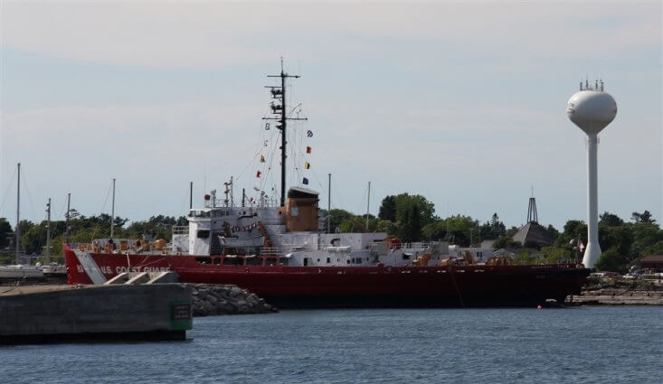 Photo of the Coast Guard's Icebreaker Mackinaw. © 2016 Frank Rogala.