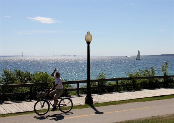 Photo of bicycles on Mackinac Island. © 2016 Frank Rogala.